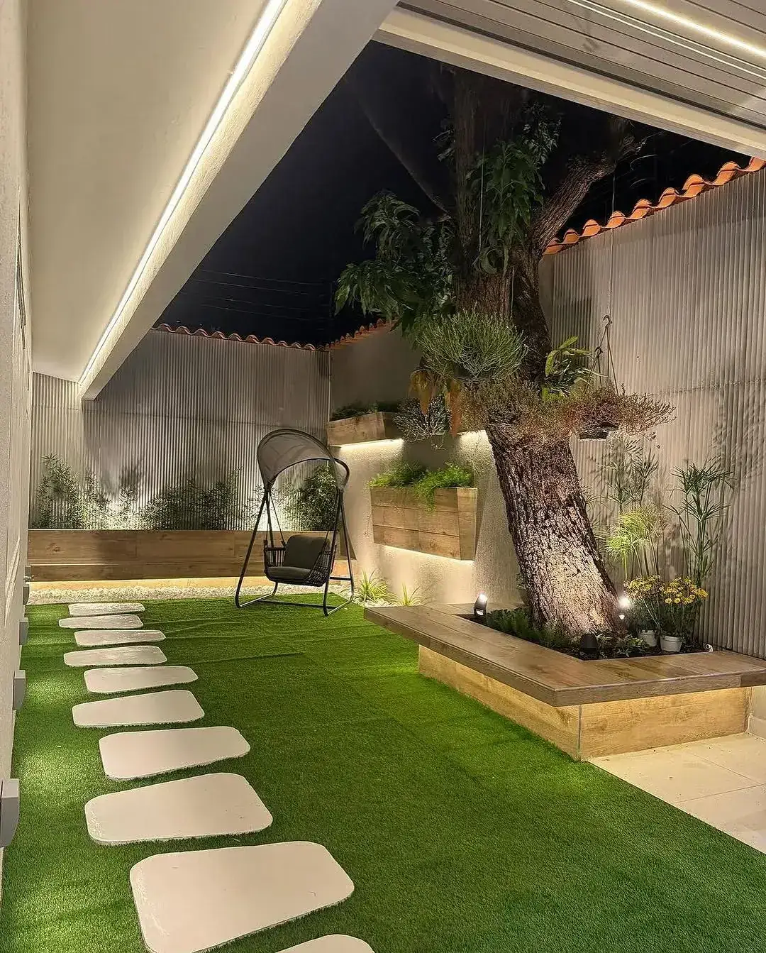 Garden with night lighting